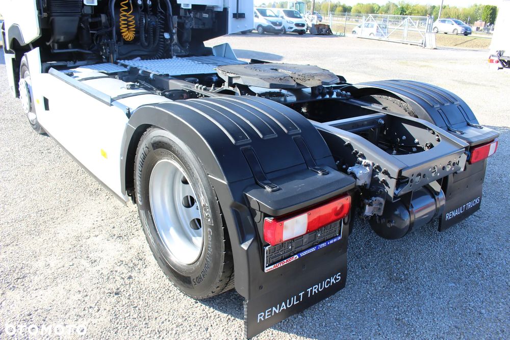 Renault T480 *13L* /LODÓWKA / HIGH-CAB /KLIMA POSTOJOWA / GPS /PEŁNY SPOILER /ACC / BL.MOSTU / Euro 6 /*SERWIS FR*/ STAN IDEALNY / - 11