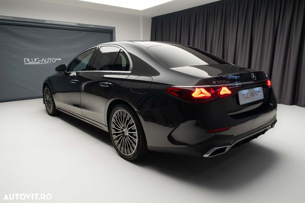 Mercedes-Benz E - 6