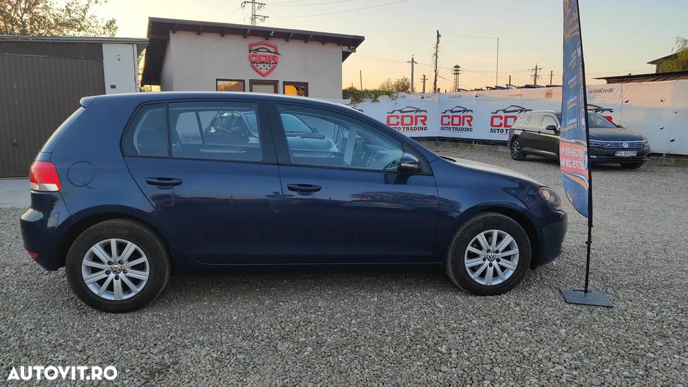 Volkswagen Golf - 12