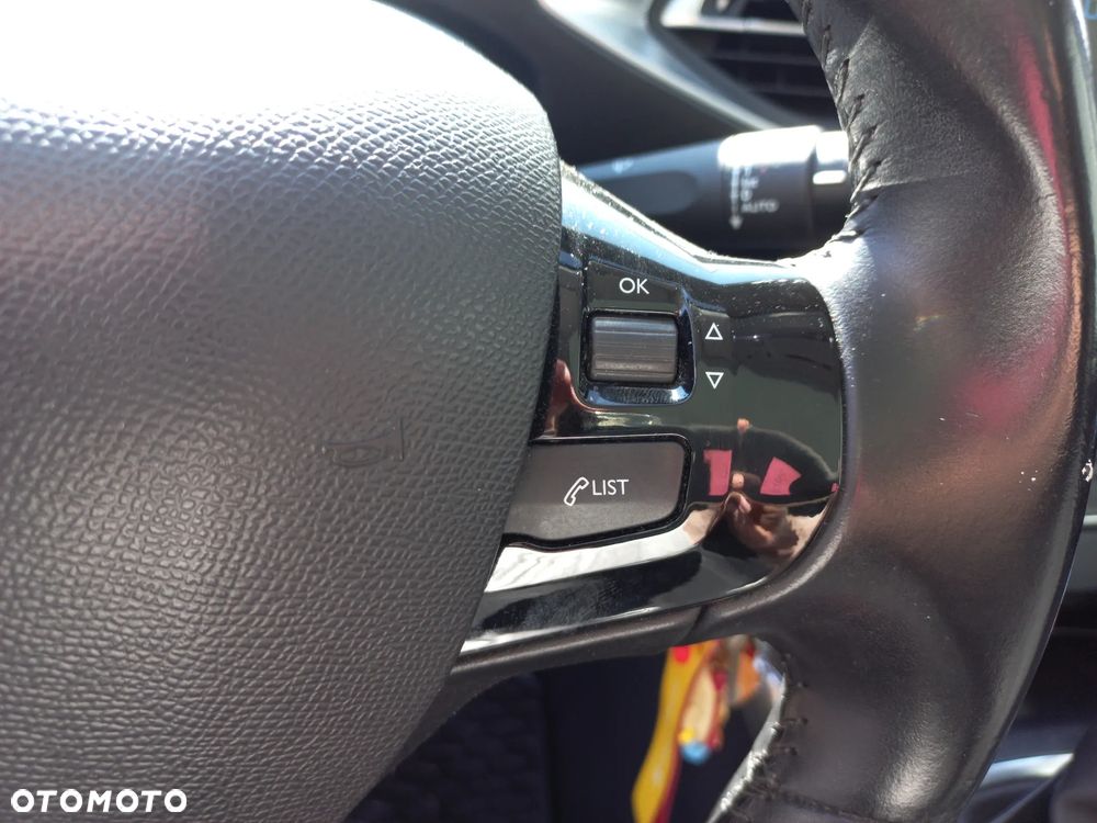 Peugeot 308 BlueHDi FAP 120 EAT6 Stop & Start Allure - 18