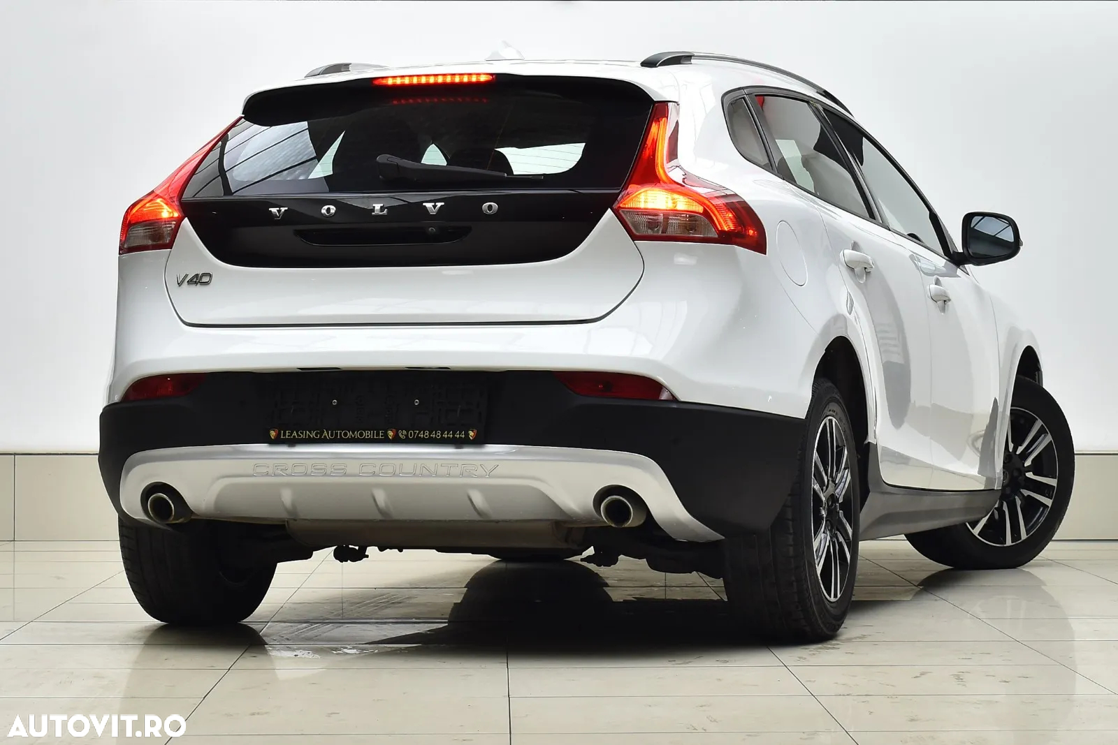 Volvo V40 Cross Country D2 Geartronic Momentum - 5