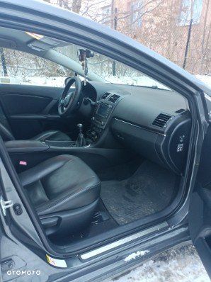 Toyota Avensis 2.0 D-4D Sol plus - 17