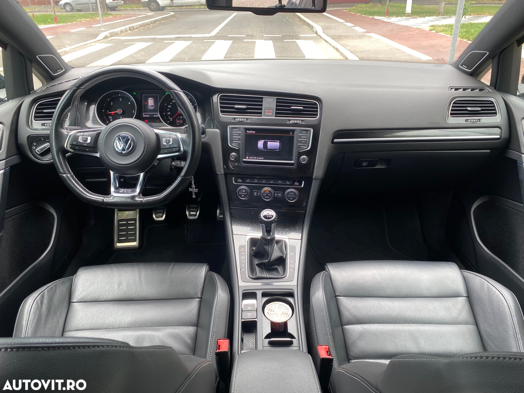 Volkswagen Golf 2.0 TDI DPF BMT GTD - 10