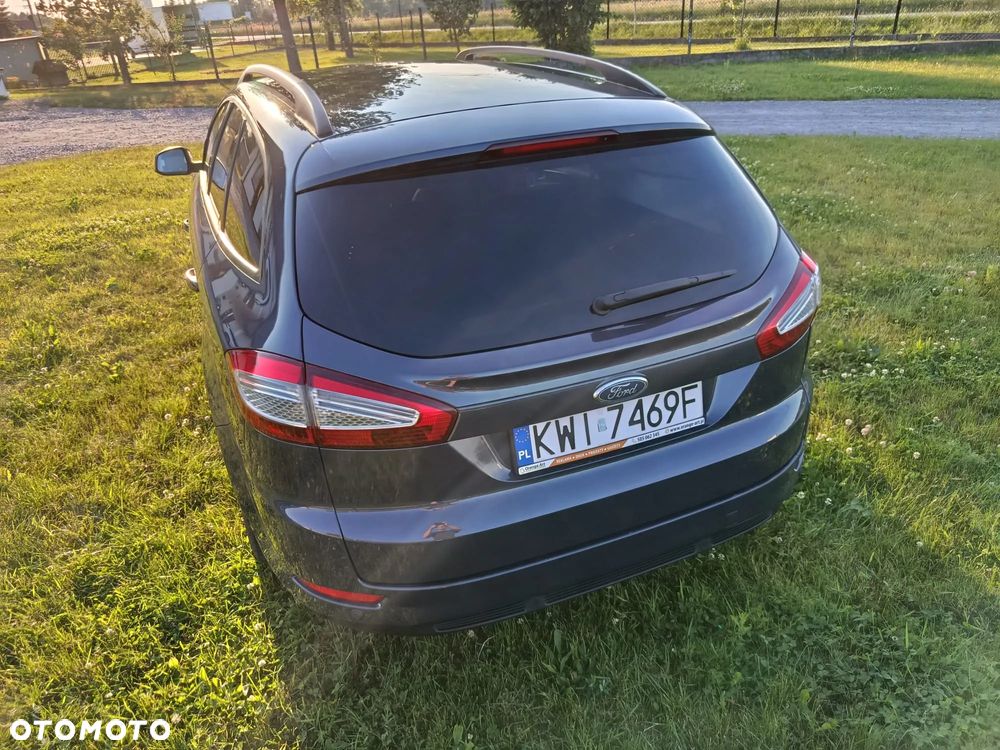 Ford Mondeo - 4