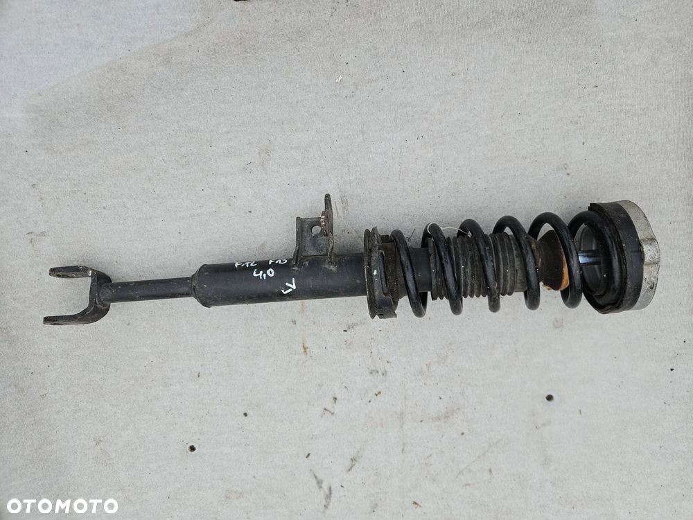 Amortyzator lewy prawy przód przedni sprężyna BMW F13 F12 4,0 Diesel 4,0i 640i 640d 2012r - 8