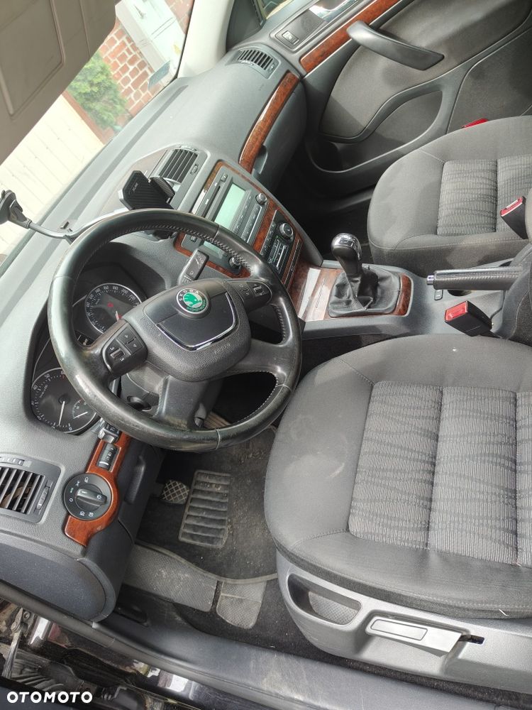 Skoda Octavia - 3