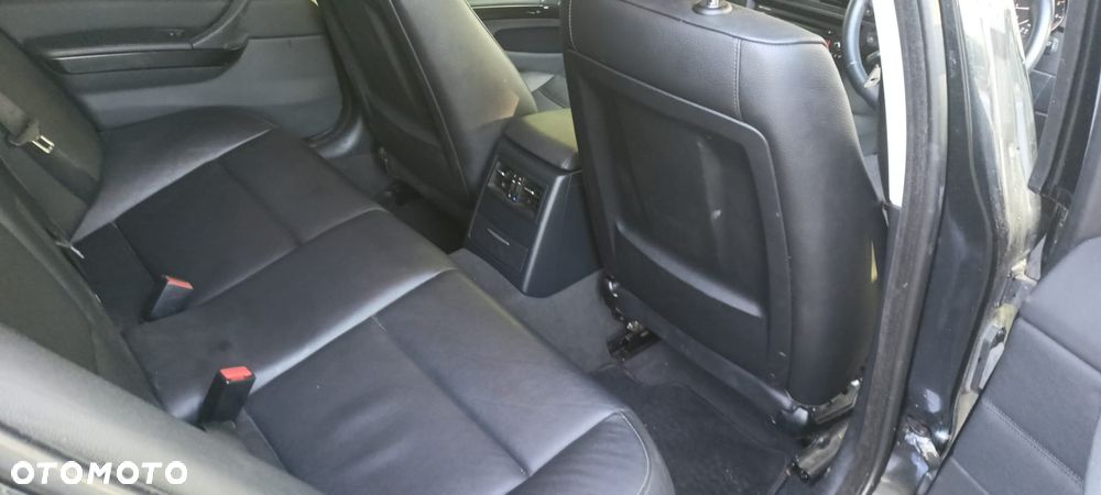 BMW Seria 3 - 8