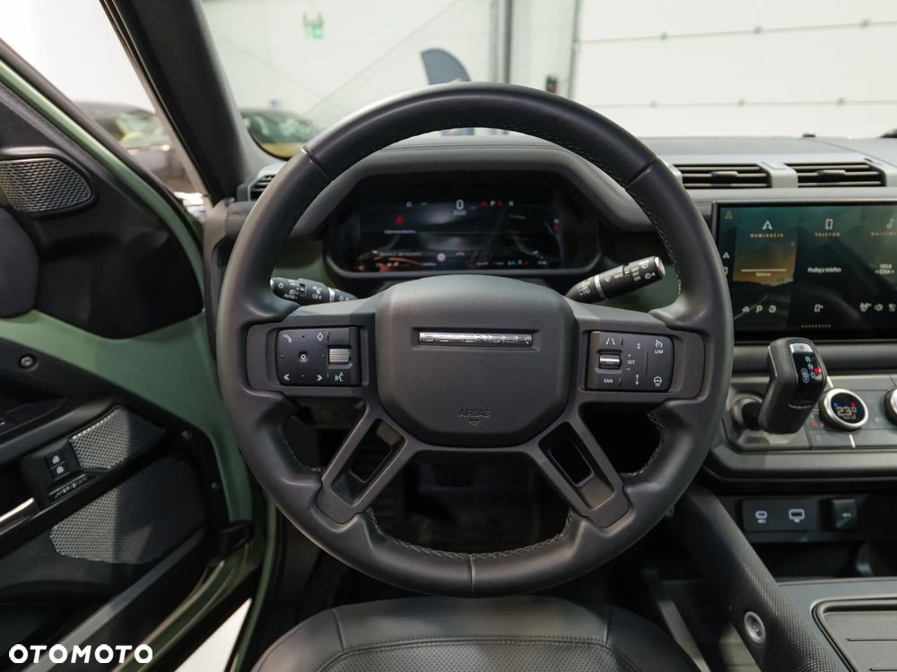 Land Rover Defender 3.0 P400 mHEV 75th Limited Edition - 23