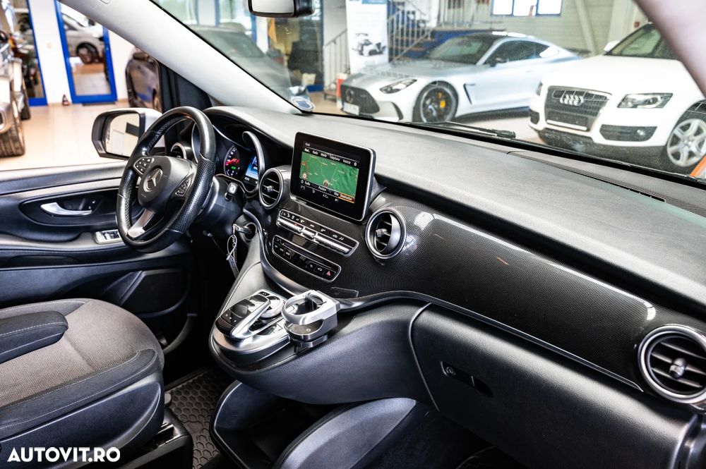 Mercedes-Benz V 250 (BlueTEC) d lang 4Matic 7G-TRONIC - 29