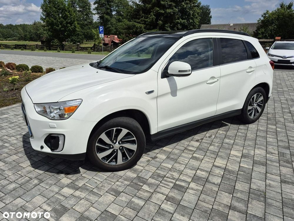 Mitsubishi ASX - 5