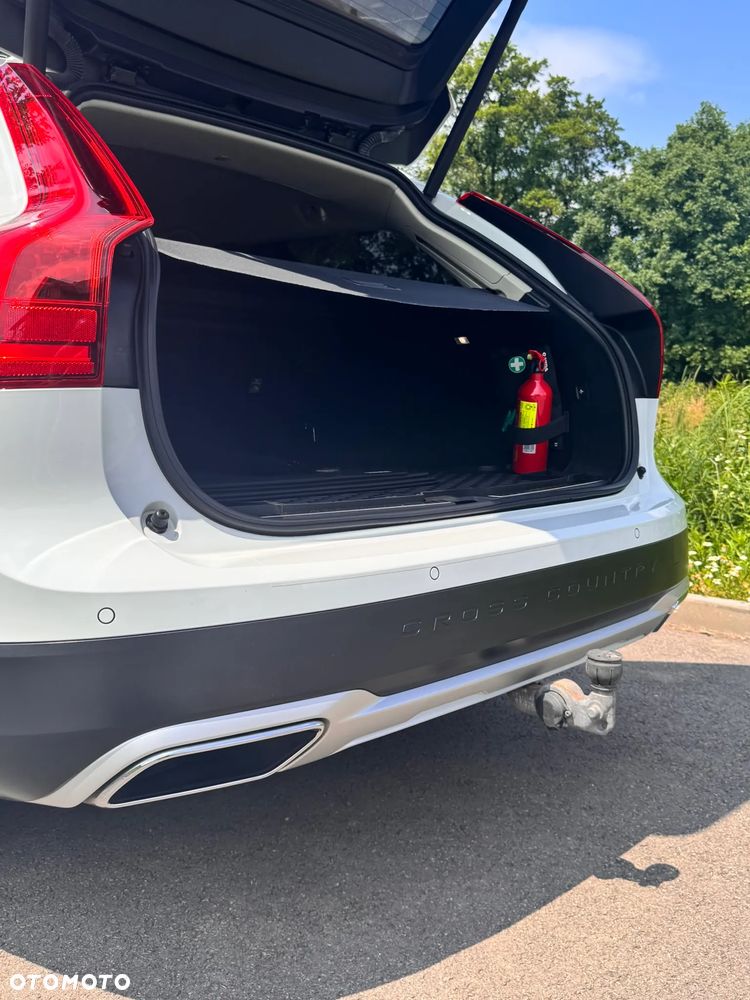 Volvo V90 D4 SCR Momentum Pro - 11