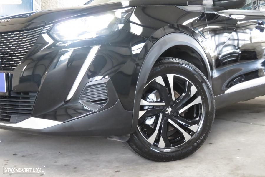 Peugeot 2008 1.2 PureTech Allure Pack - 33