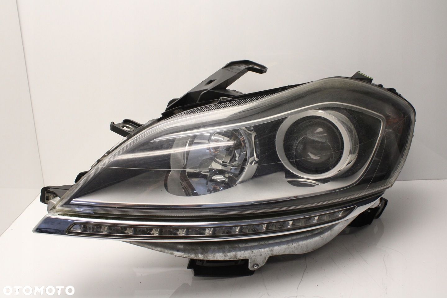 LANCIA DELTA 08R- LAMPA LEWA REFLEKTOR LEWY PRZÓD XENON - 1