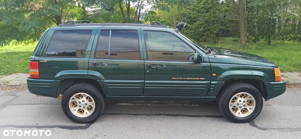 Jeep Grand Cherokee - 14