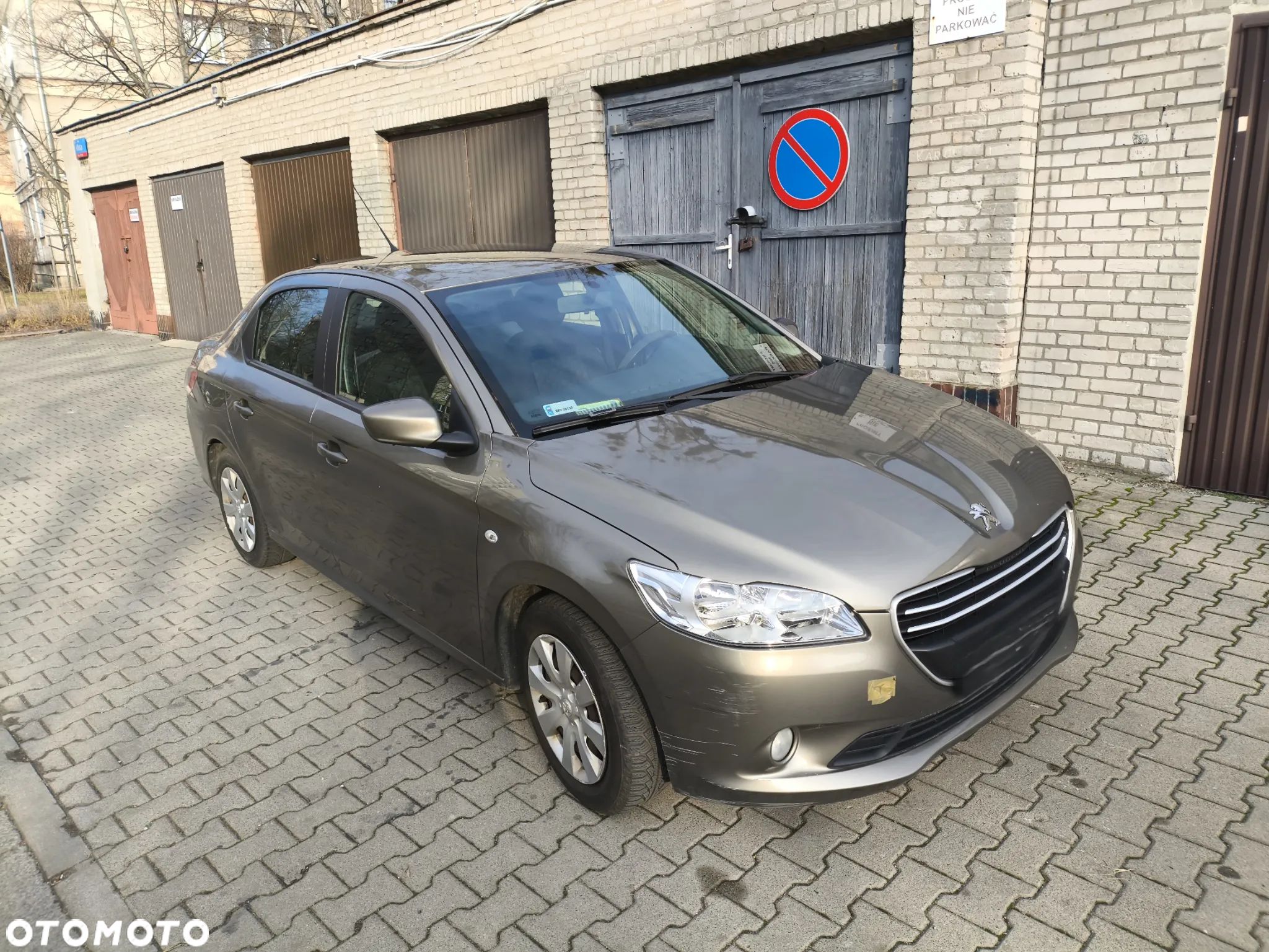 Peugeot 301 1.6 VTi Active - 1
