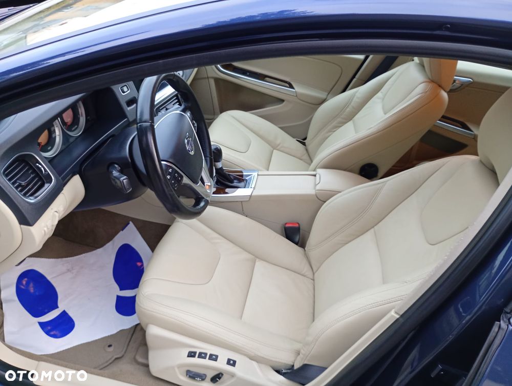 Volvo V60 T4 Edition - 27