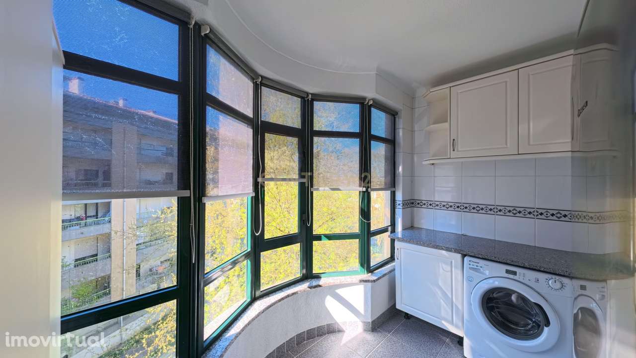 Apartamento T2 mobilado na Urbanização Vilabeira - Grande imagem: 5/13