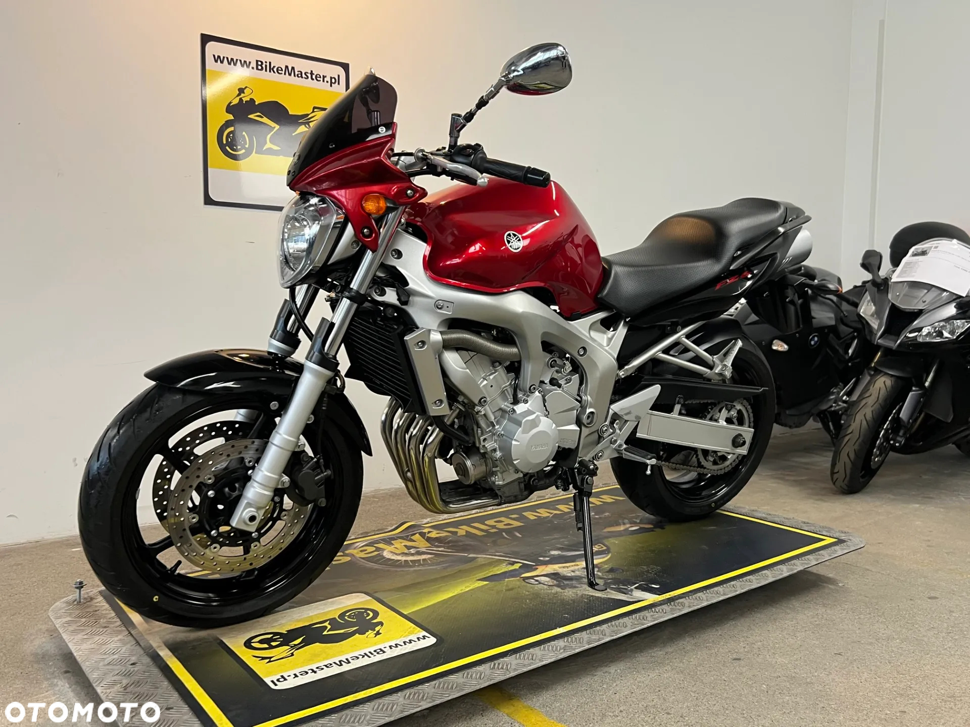 Yamaha FZ - 25