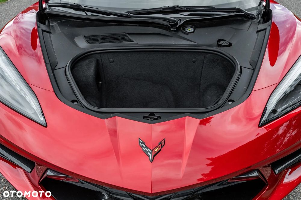 Chevrolet Corvette Stingray 2LT 6.2 V8 Automatik - 33