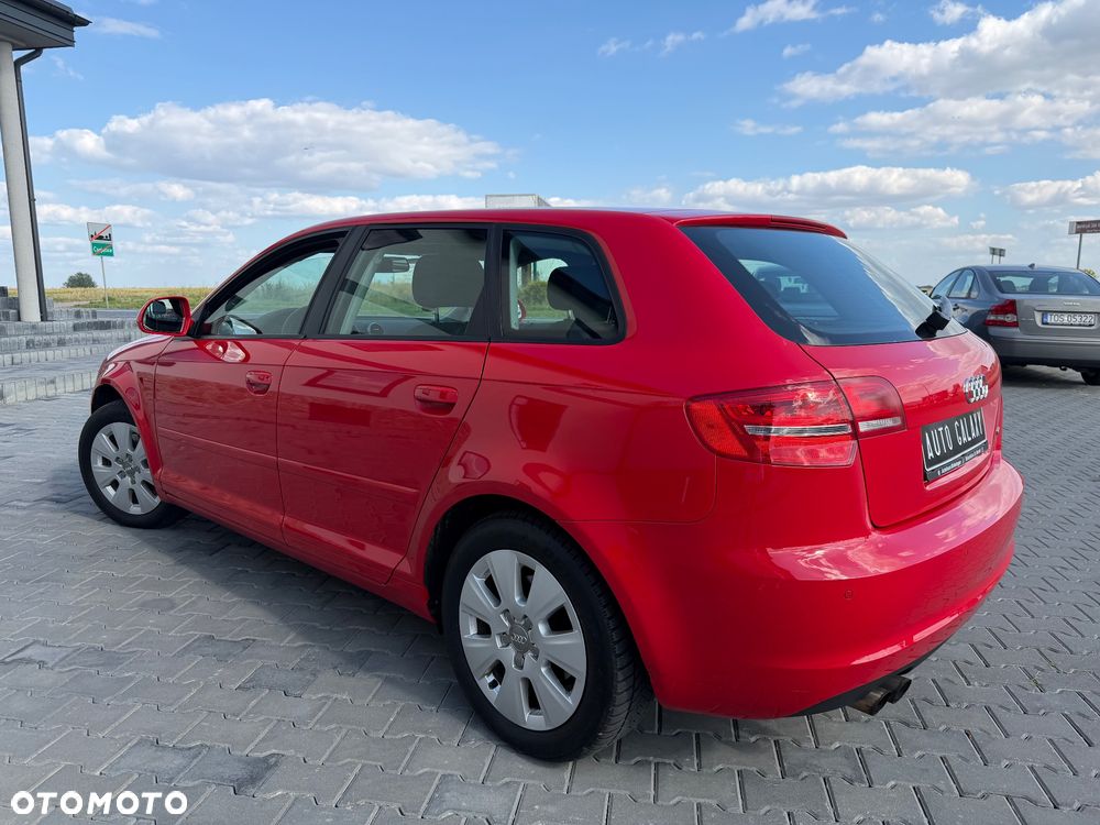 Audi A3 Sportback - 11