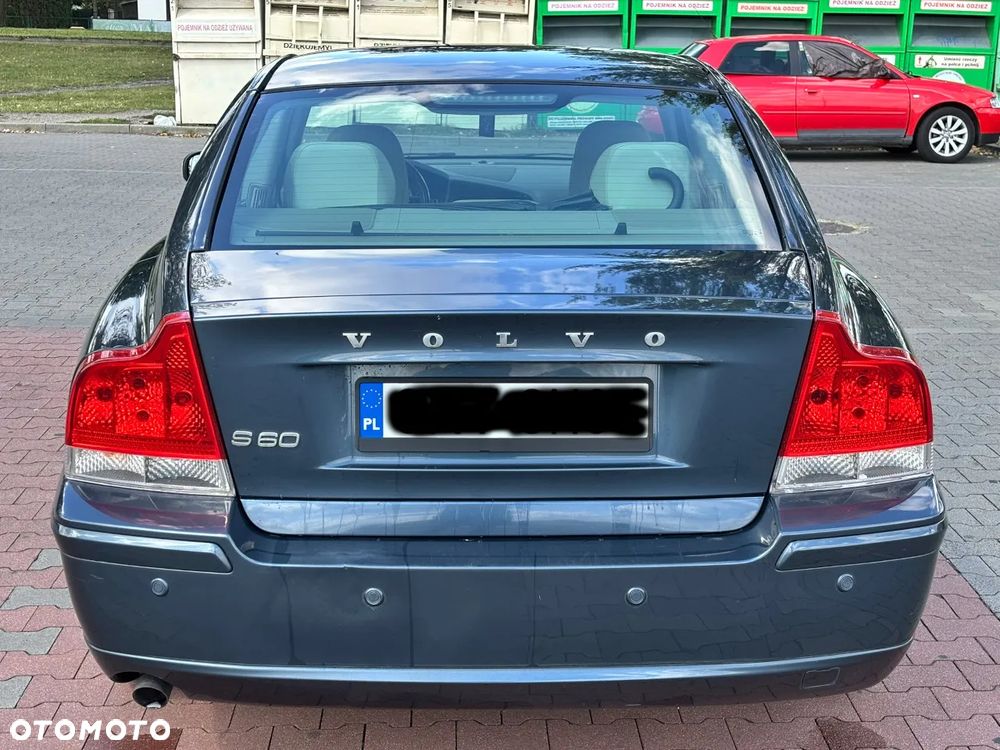 Volvo S60 - 4