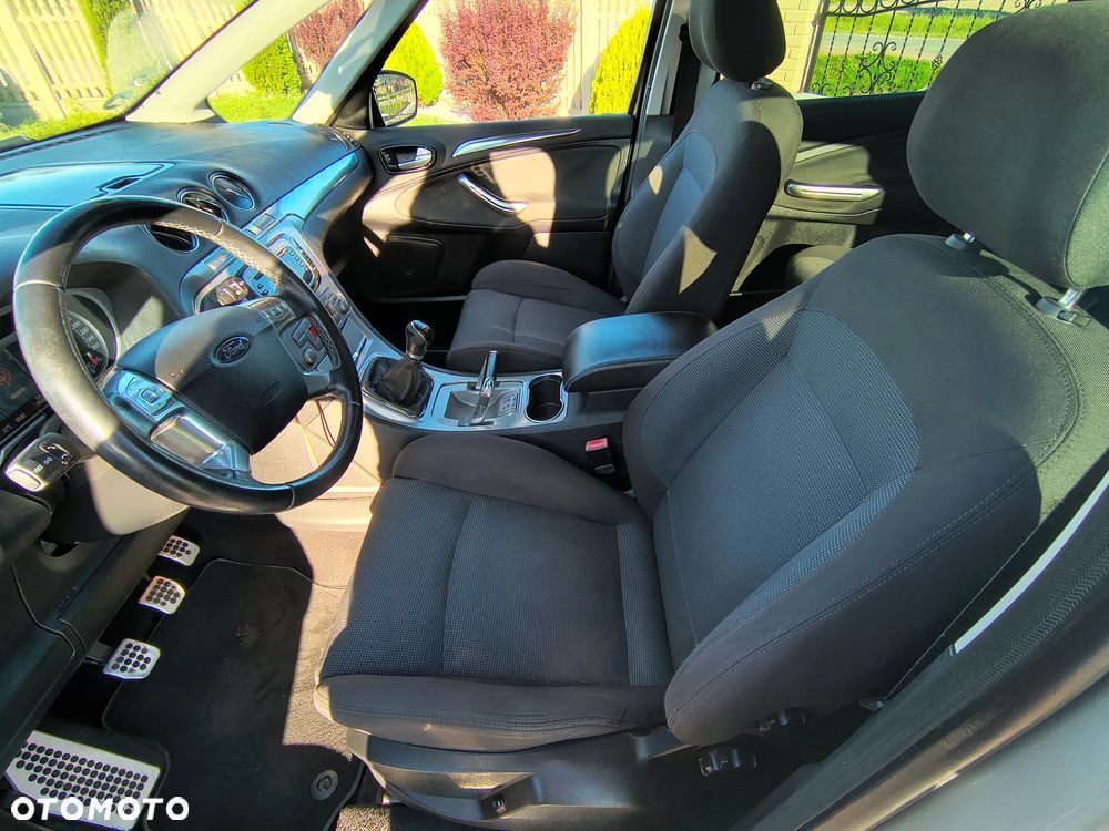 Ford S-Max 2.0 Viva Titanium - 16