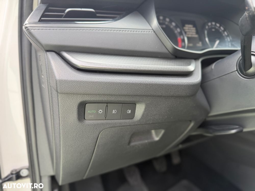 SKODA Octavia 2021 — imagine 28
