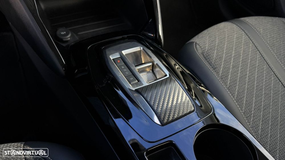 Peugeot 208 1.2 Hybrid Allure e-DCS6 - 16