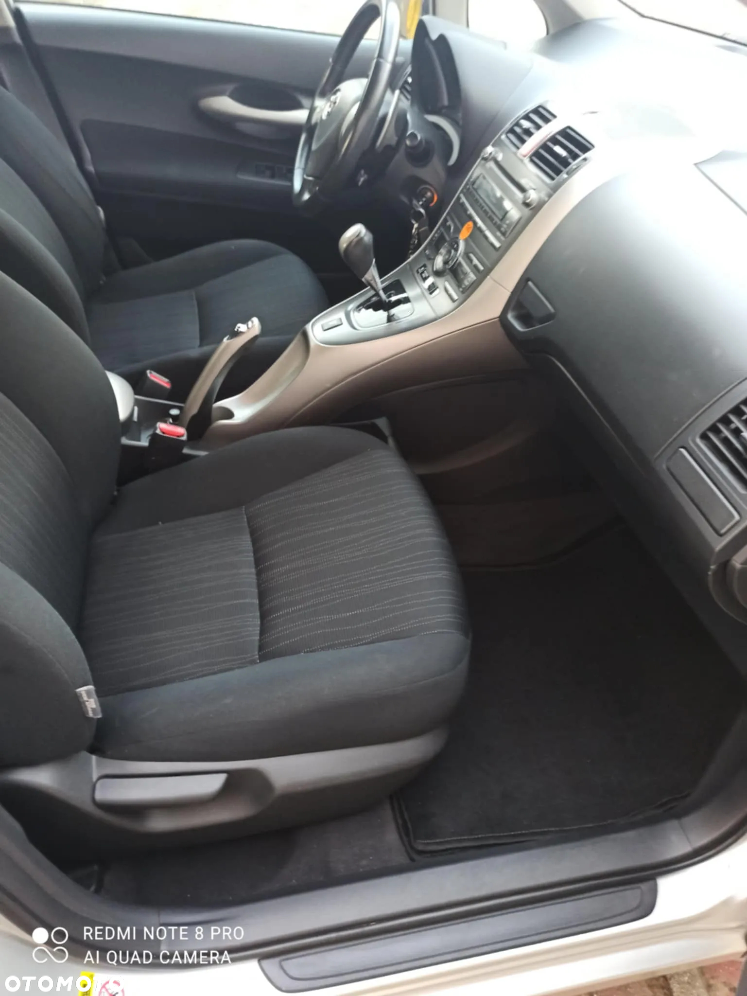 Toyota Auris - 7