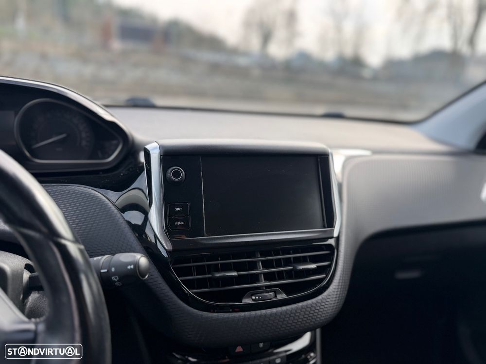 Peugeot 2008 1.6 BlueHDi Allure - 14