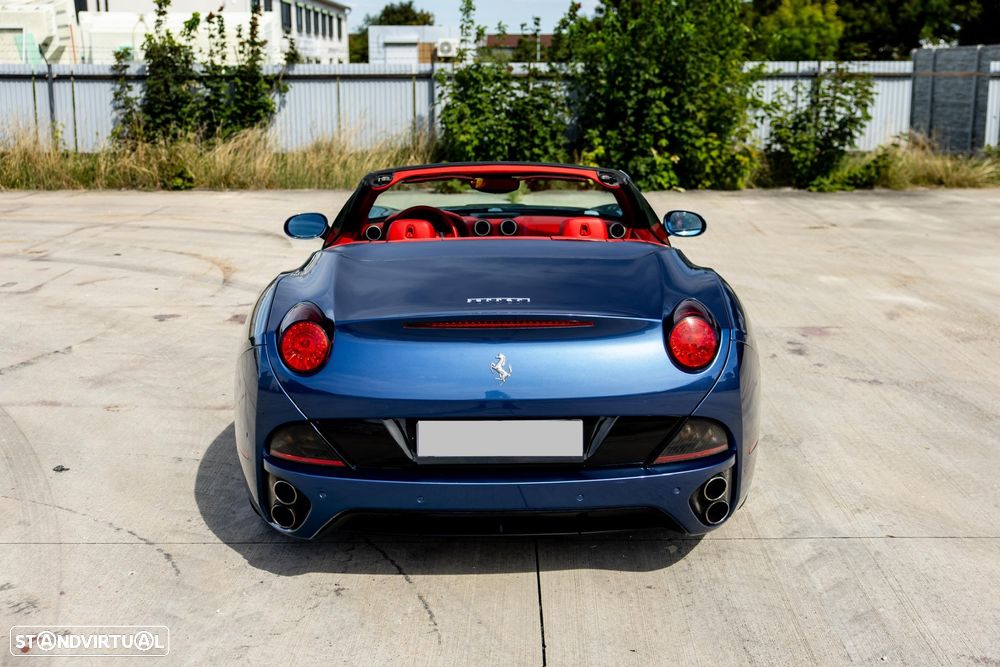 Ferrari California F1 - 17