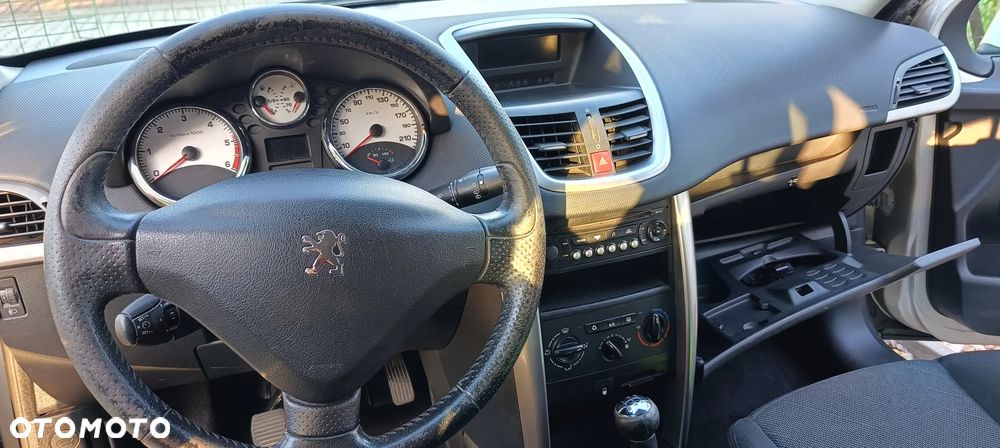 Peugeot 207 1.6 HDi - 7