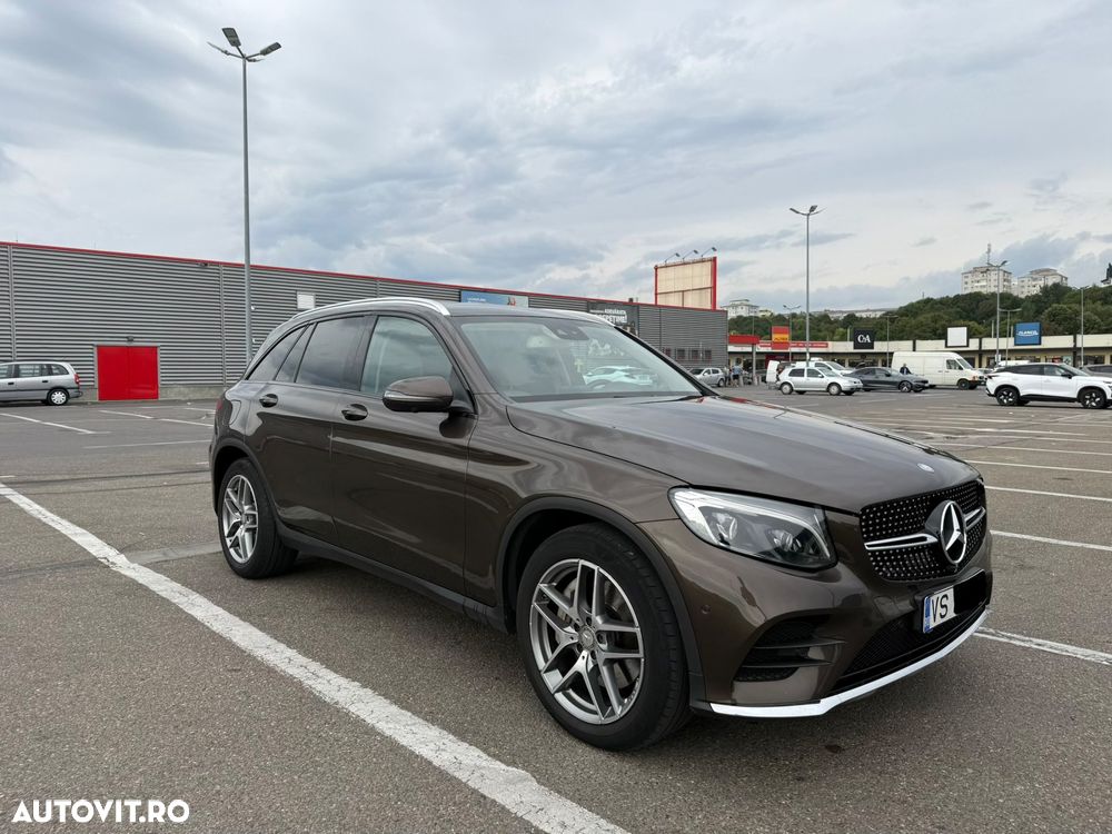 Mercedes-Benz GLC 220 d 4MATIC - 12