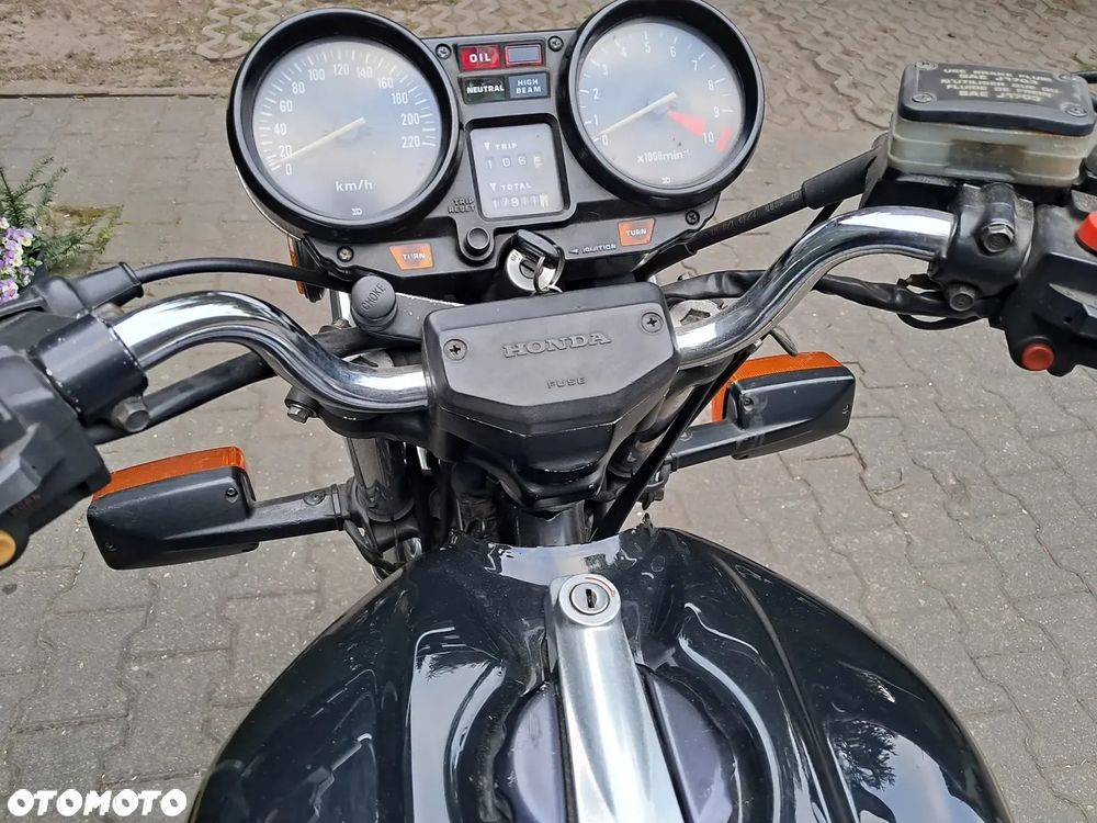 Honda CB - 7