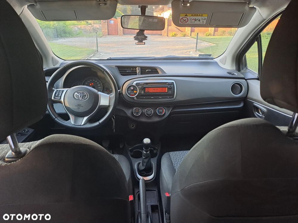 Toyota Yaris 1.4 D-4D Active - 16
