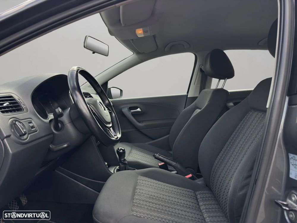 VW Polo 1.0 Trendline - 9