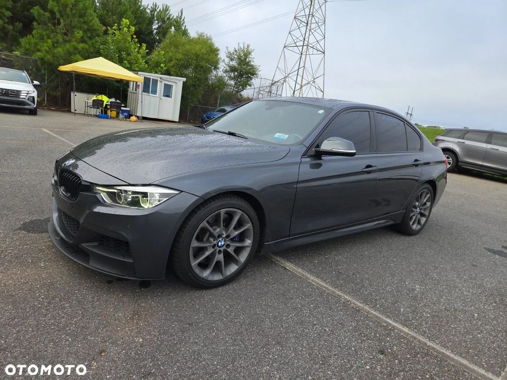 BMW Seria 3 340i M Sport - 1