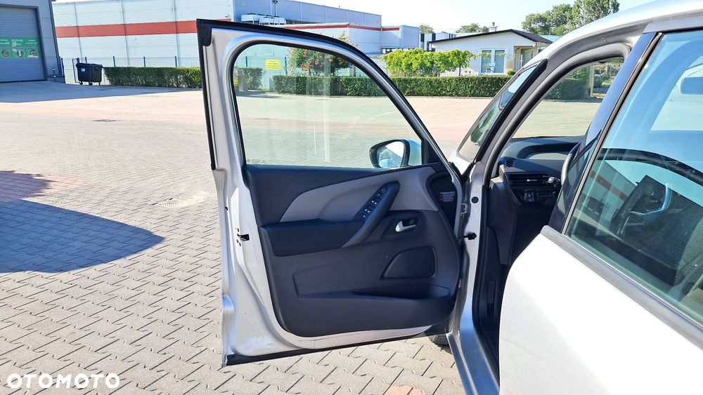 Citroën C4 Picasso 1.6 e-HDi Intensive - 10