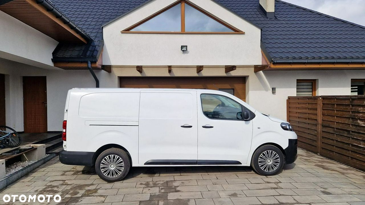 Opel Vivaro - 8
