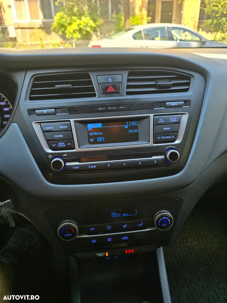 Hyundai i20 1.25 84CP M/T Comfort - 9