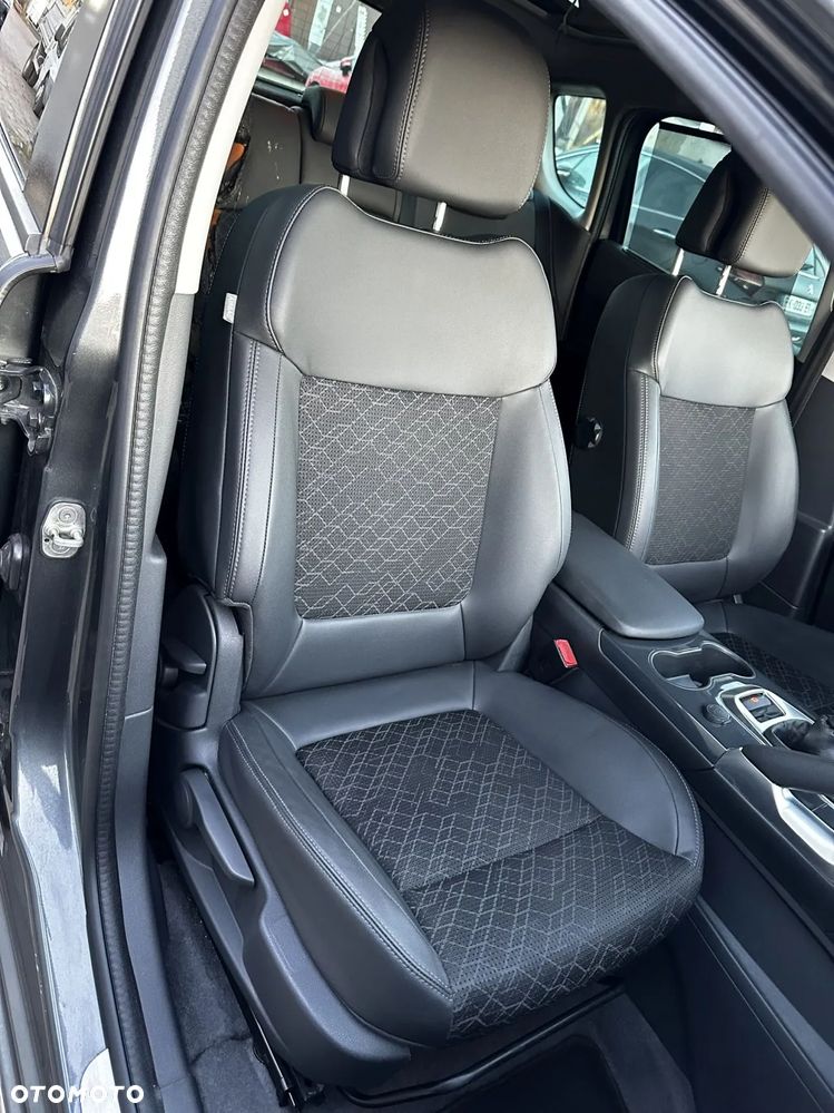 Peugeot 3008 PureTech 130 Stop & Start GPF Allure - 23