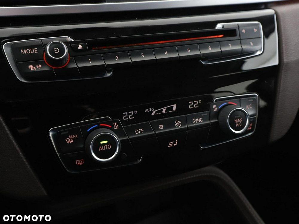 BMW X1 sDrive20d xLine - 28