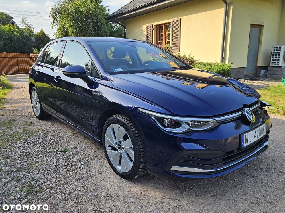 Volkswagen Golf 1.5 eTSI Style DSG - 1