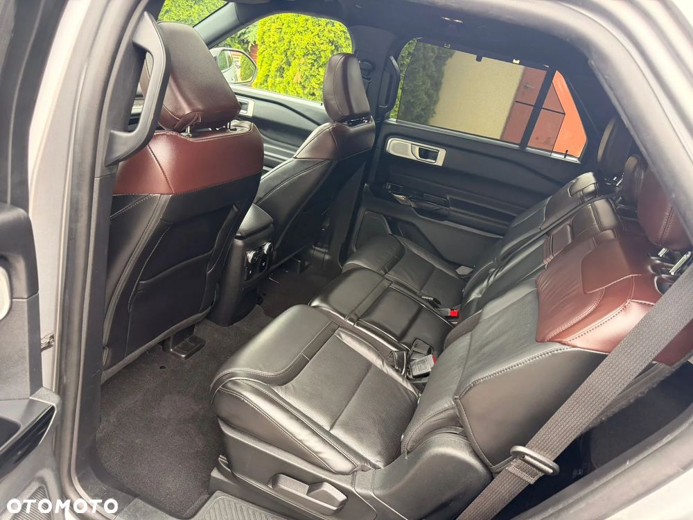 Ford Explorer EcoBoost Plug-in Hybrid PLATINUM - 27
