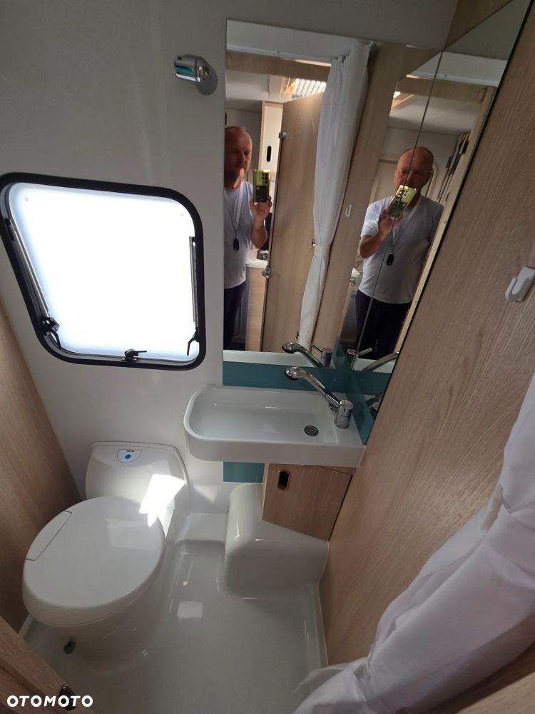 Adria lekka AVIVA 360 DK piętrus 4osoby 3m głęboki namiot przyczepa kempingowa camping hobby knaus fend adria - 11