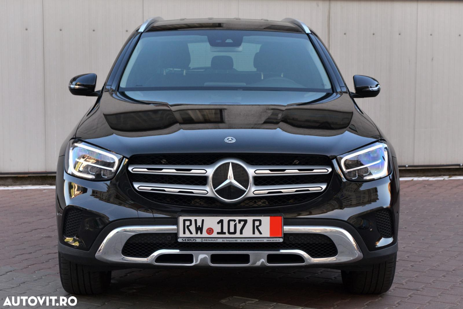 Mercedes-Benz GLC 300 e 4Matic 9G-TRONIC AMG Line - 4