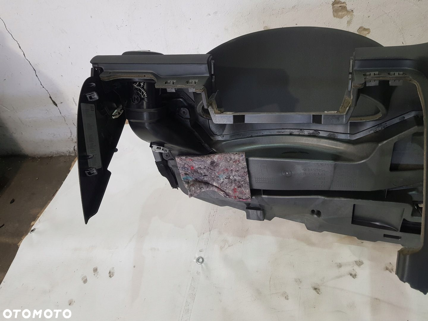 DESKA ROZDZIELCZA AUDI A3 8P LIFT SPORTBACK EUR - 13