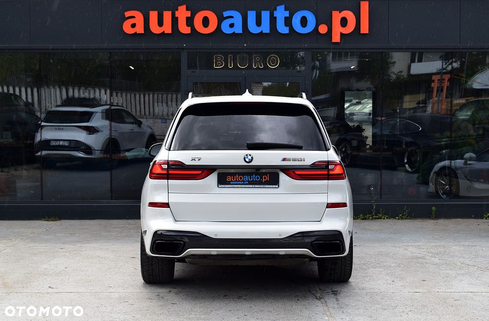 BMW X7 M50i - 30