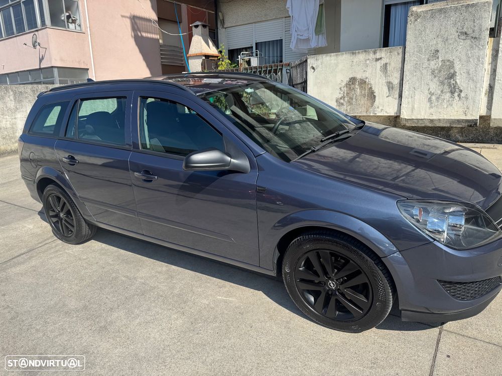 Opel Astra 1.3 CDTi Enjoy EcoFLEX - 3