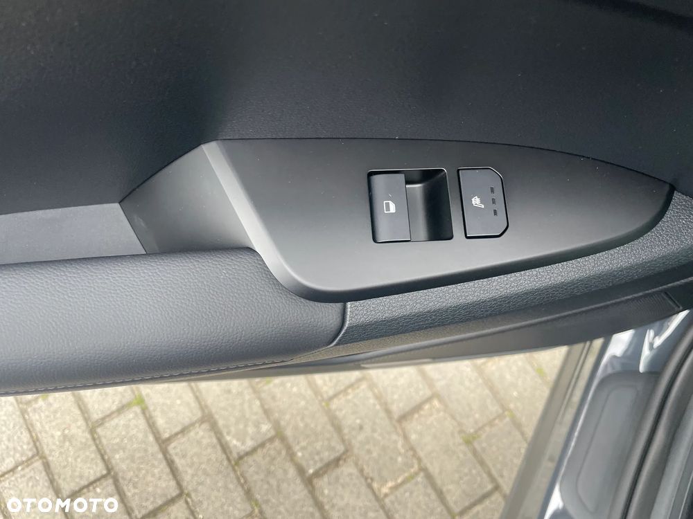 Kia Sportage - 16